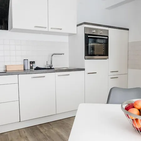 Janu-homes - 2 - 4 Betten, Lahnblick Vom Amselweg Apartment *